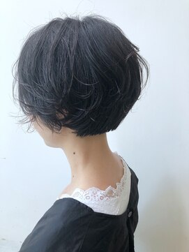 ヘアーポケット リタ(HAIR POCKET ritta) 大人ショート × 無造作パーマ