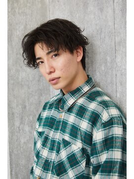 メンズサロンドットリアン(dot. lien) 【men’s salon dot. Tokyo】癖毛風パーマ×センターパート