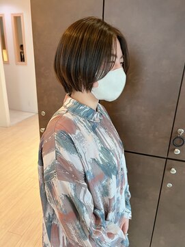 ヴィヴェンテ(VIVENTE.) ショートボブ