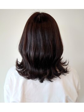 マヤ 小瀬店(MYA) 骨格補正外ハネミディ