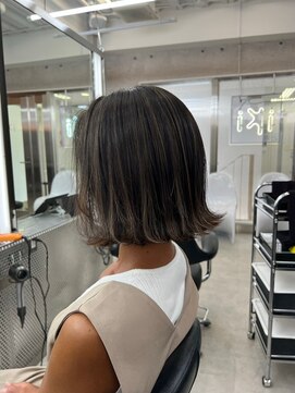 イキ 表参道(iki omotesando) モード/無造作ウェーブ/大人ガーリー[表参道駅]