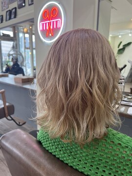 ウエスト オーランド(WEST O LAND) みるくてぃべーじゅ