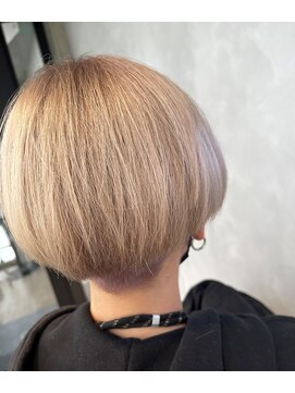 アコ(Aco) 大人ミルクティーベージュ/大人ベージュ/ブリーチダブルカラー