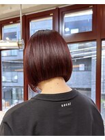 ヲタク(wotaku.)&nbsp;レッドカラー暖色カラー赤髪ボブミニボブぷつっとボブボルドー