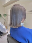ハイトーンで透け感のあるモテ髪に。