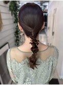 編み込み　ローポニー　結婚式　イベント　20代30代　お呼ばれ