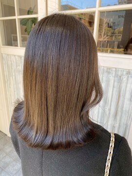 マスト ヘアー(must hair) 大人かわいい20代30代ヘルシーレイヤーアッシュグレージュ