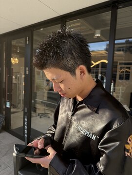 髪屋 紬 メンズ/メンズカット/メンズパーマ/スパイキーショート