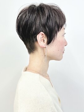 モリオ(morio) ＊くびれショートマッシュベリーショート上品大人ショートカット