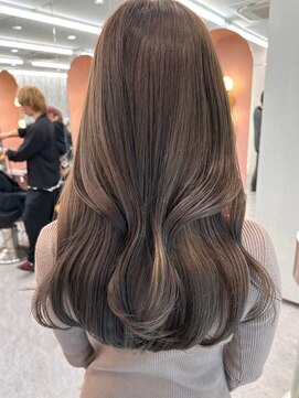 ロンド ブランシュ 錦糸町北口(Lond blanche) ★レイヤーカット/艶髪スタイル/韓国レイヤー/グレージュ/錦糸町