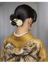 イリ(iLi)&nbsp;【iLi×Ryong】卒業式ヘアセット&着付け
