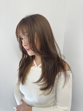 エル 北千住(elu) レイヤーカット