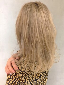 ジーナ(XENA) シースルーレイヤー