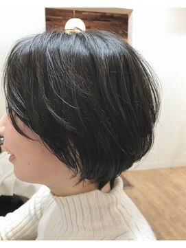 エイト(eight) スッキリ柔らかシルエットボブ