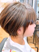 ビューティ堀出 高槻阪急店 美シルエットショートボブ☆大人かわいい【30代/40代/50代】