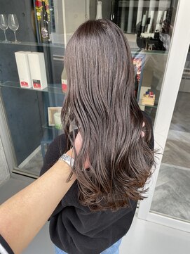 サク(Sac.) 大人可愛い ベージュ カラー Sac.栃木優佑