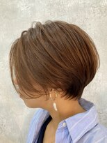 ダブル(DOUBLE)&nbsp;頭の形が綺麗に見えるショートカット