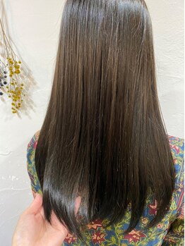 ヘアーエステリス(HAIR ESTE RISU)の写真/【髪質改善トリートメントでサラサラツヤツヤな美髪へ☆】ハイダメージで髪がまとまらない方におすすめ！