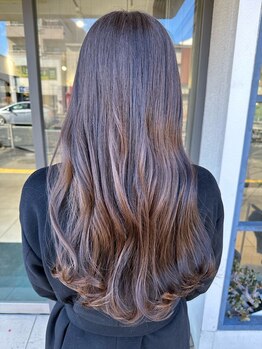 ヘアーサロン デ フォーエバークレール(hairsalon de Forever clair)の写真/今までの白髪染めとは違う!!まるでブリーチしたかのような透明感のある白髪染めを体感してみてください☆