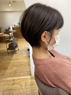 ラナ 渋谷(Lana) 丸みショートヘア