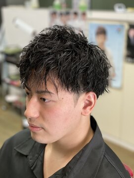 シマダ 《ツイストスパイラルパーマ》