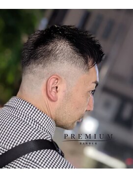プレミアムバーバー 新宿店(PREMIUM BARBER produce by HIRO GINZA) スキンフェード