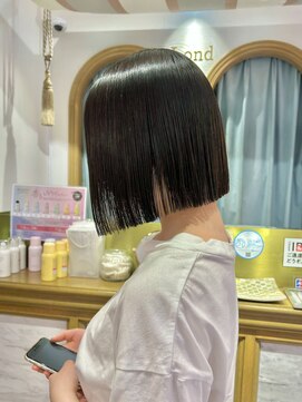 ロンドアベニール 北千住(Lond avenir) 美髪矯正きりっぱなしボブ☆ボブ/インナーカラー[北千住]