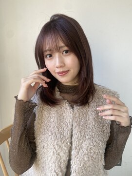 エクリ 麻布十番(equri) ナチュラルレイヤーストレート