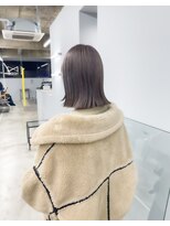 ノード(NODO)&nbsp;ラベンダーグレージュの切りっぱなしボブ