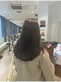 グレージュカラー透明感カラーオリーブカラー