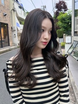 フリーラ 京都河原町三条店(freera) オリーブグレージュ