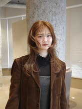 【担当スタイリスト：兼子未来】ミディアム オリーブベージュ