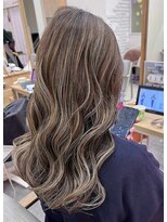 プログレス フレスポ富沢店(PROGRESS) 『gray beige』デザインカラー×脱白毛染めハイライト