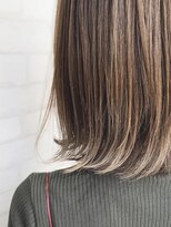 ジーナ 札幌(Zina)&nbsp;【Zina札幌】イメチェン毛先パーマ耳かけ×フォギーベージュ