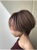 大人可愛い20代30代40代小顔ワンサイドショートボブ丸み前下がり