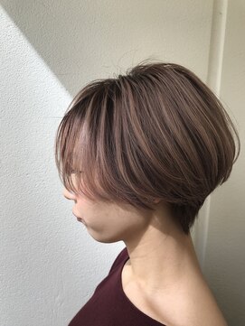 ナンバー エアロ 横浜(N° +aero) 大人可愛い20代30代40代小顔ワンサイドショートボブ丸み前下がり