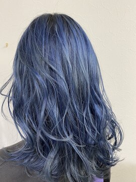 ヘアーグランデシーク(Hair Grande Seeek) ハイトーンカラーダブルカラーケアブリーチネイビーブルー☆