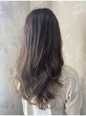 デザインカラー／レイヤーカット/ウエットヘア/オリーブベージュ
