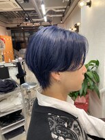 コワファーストナガサキシャンプーボーイ(COIFF1RST NAGASAKI SHAMPOO BOY)&nbsp;ネイビーブルー×センターパート×ウルフ