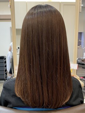 アルターリール(aL ter Rire) 黒髪/グレーベージュ/レイヤーロング/前髪パーマ