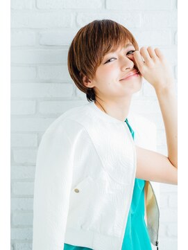 コボ(covo) スタイリッシュショート×アッシュブラウン×骨格にフィット