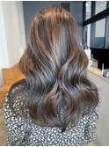 グレージュロング_レイヤーロング前髪パーマ_ba463811