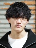 内巻きスタート　波巻き　スパイラル　マッシュウルフ　黒髪　2