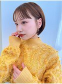 後れ毛がかわいい丸みショートボブ