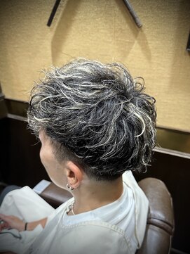 ヒロギンザ 池袋 サンシャイン通り店(HIRO GINZA) ダウンバング　前髪下ろし　メッシュパーマ　池袋