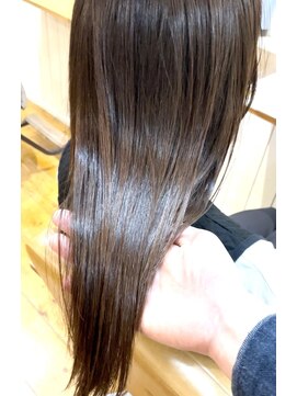 テラス(Terasu) 函館/チョコレートブラウン/つや髪/ヘッドスパ