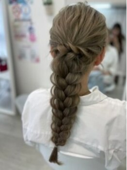 ホワイト 錦2号店(White)の写真/【栄/丸の内】ヘアセット1200円~♪お手頃価格でいつでも気軽にヘアセットが叶う《hair set salon White》