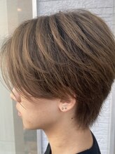 アクイール イストワール(Accueillir Histoire)