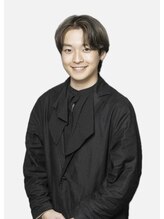 《SOUTA》自身が縮毛矯正で人生が変わったからこそ「お客様に”縮毛矯正”で感動を届けたい」