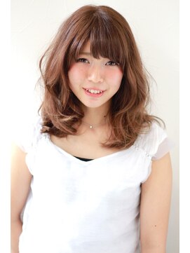 ヘアーガーデン ハニワ(Hair Garden 葉庭) やわらかさが決め手のナチュラルグラデーションミディアム